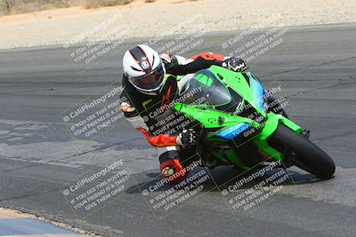 media/Apr-10-2022-SoCal Trackdays (Sun) [[f104b12566]]/Turn 3 Inside (1150am)/